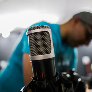 Corporate podcast support diverse use cases-Recording Microphone Small